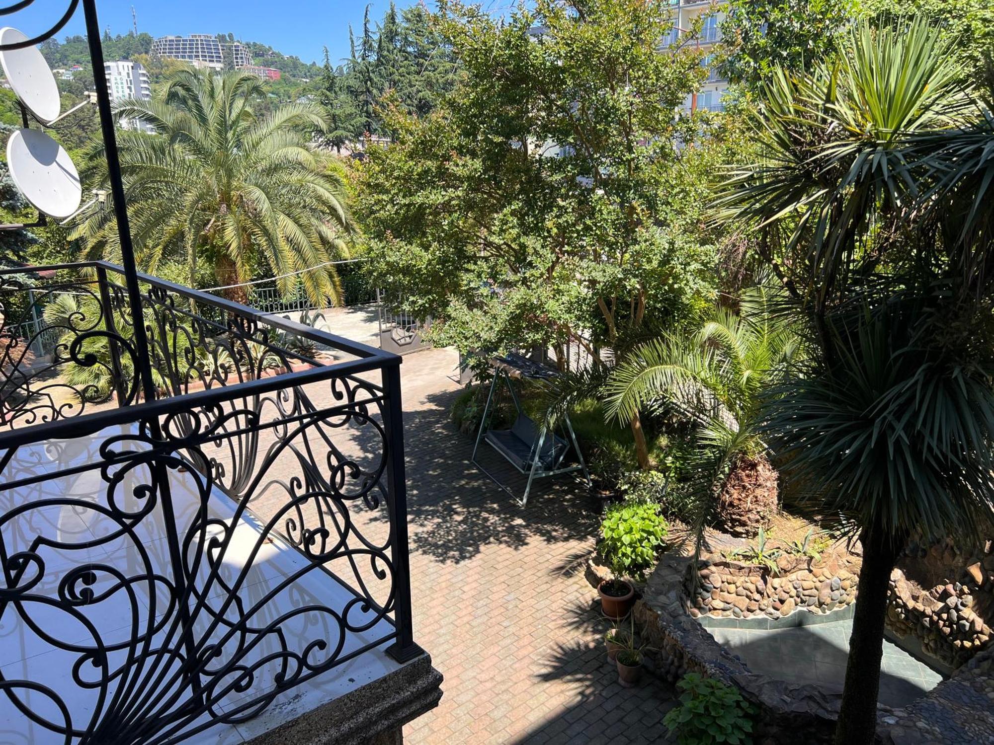 Irakli Guest House Makhinjauri Exterior photo